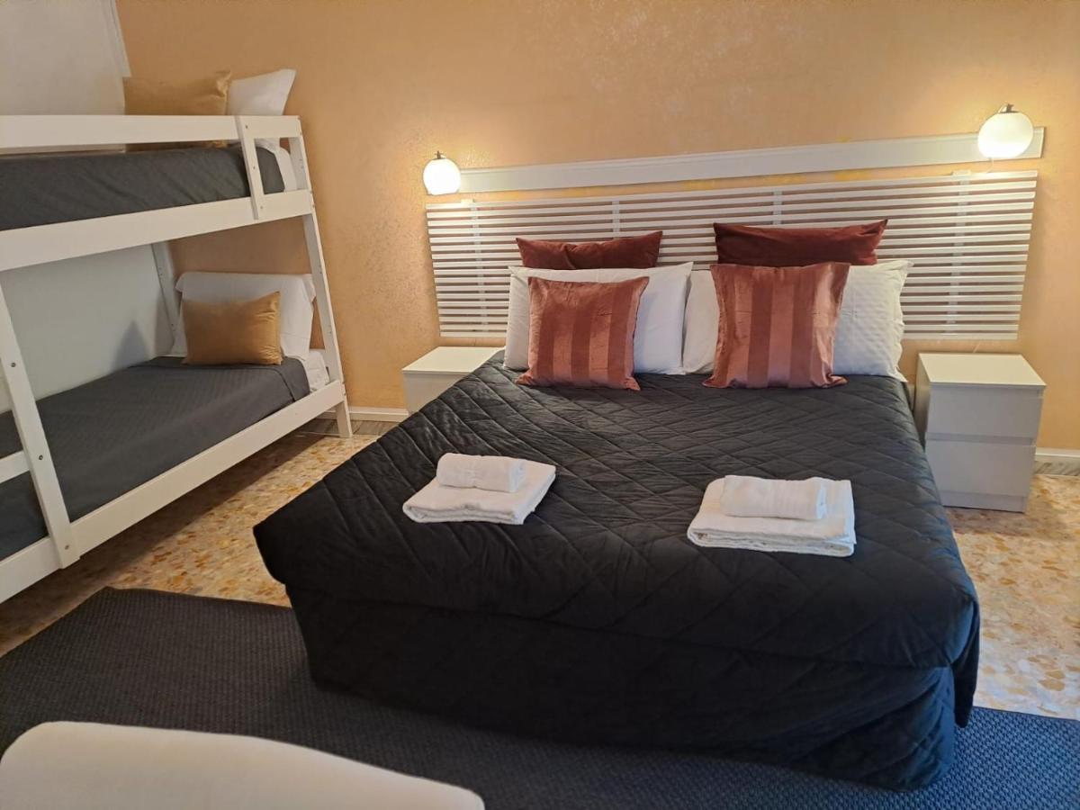 In Roma Life Hotel Kültér fotó