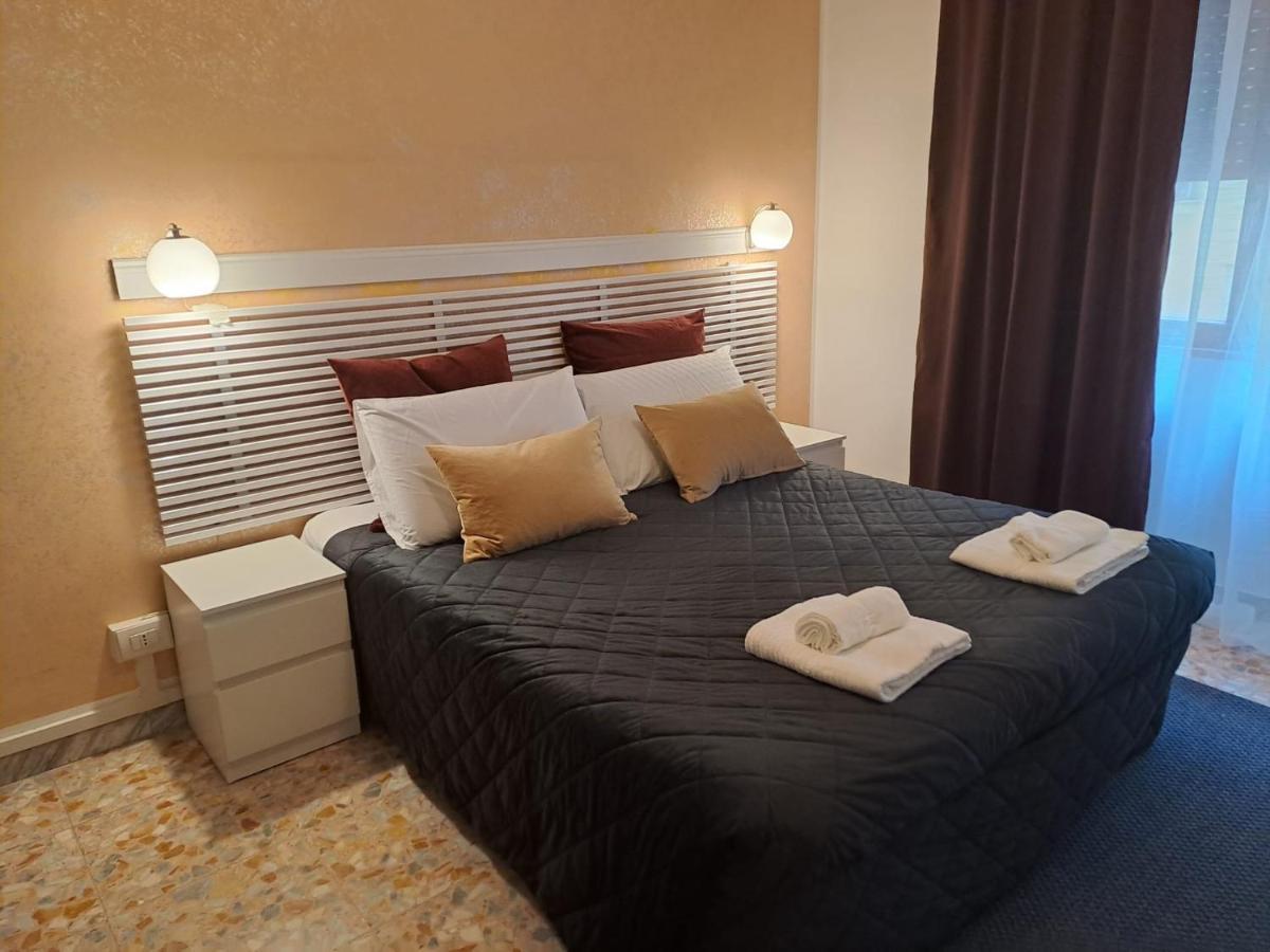 In Roma Life Hotel Kültér fotó